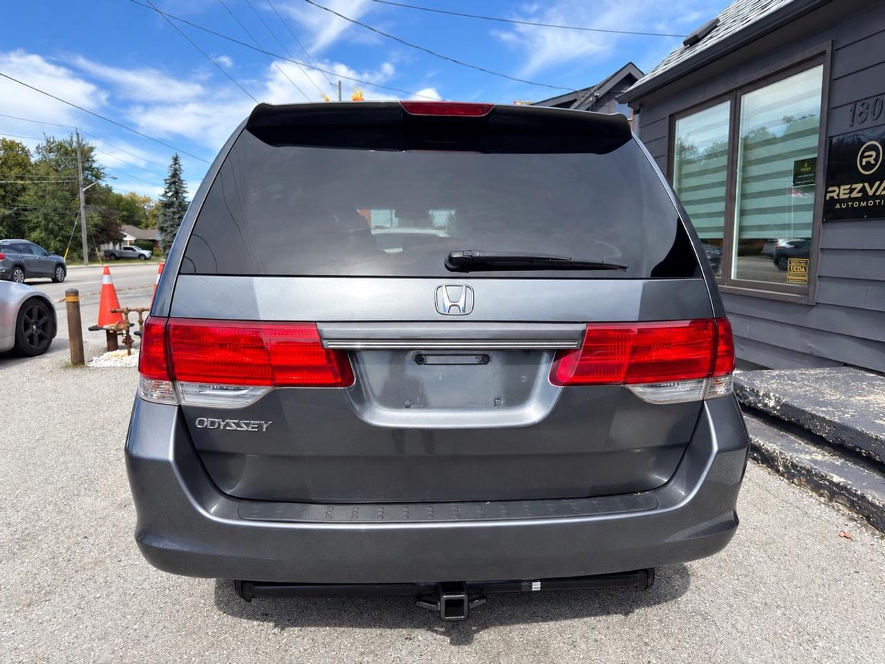 2010 Honda Odyssey EX L Photo