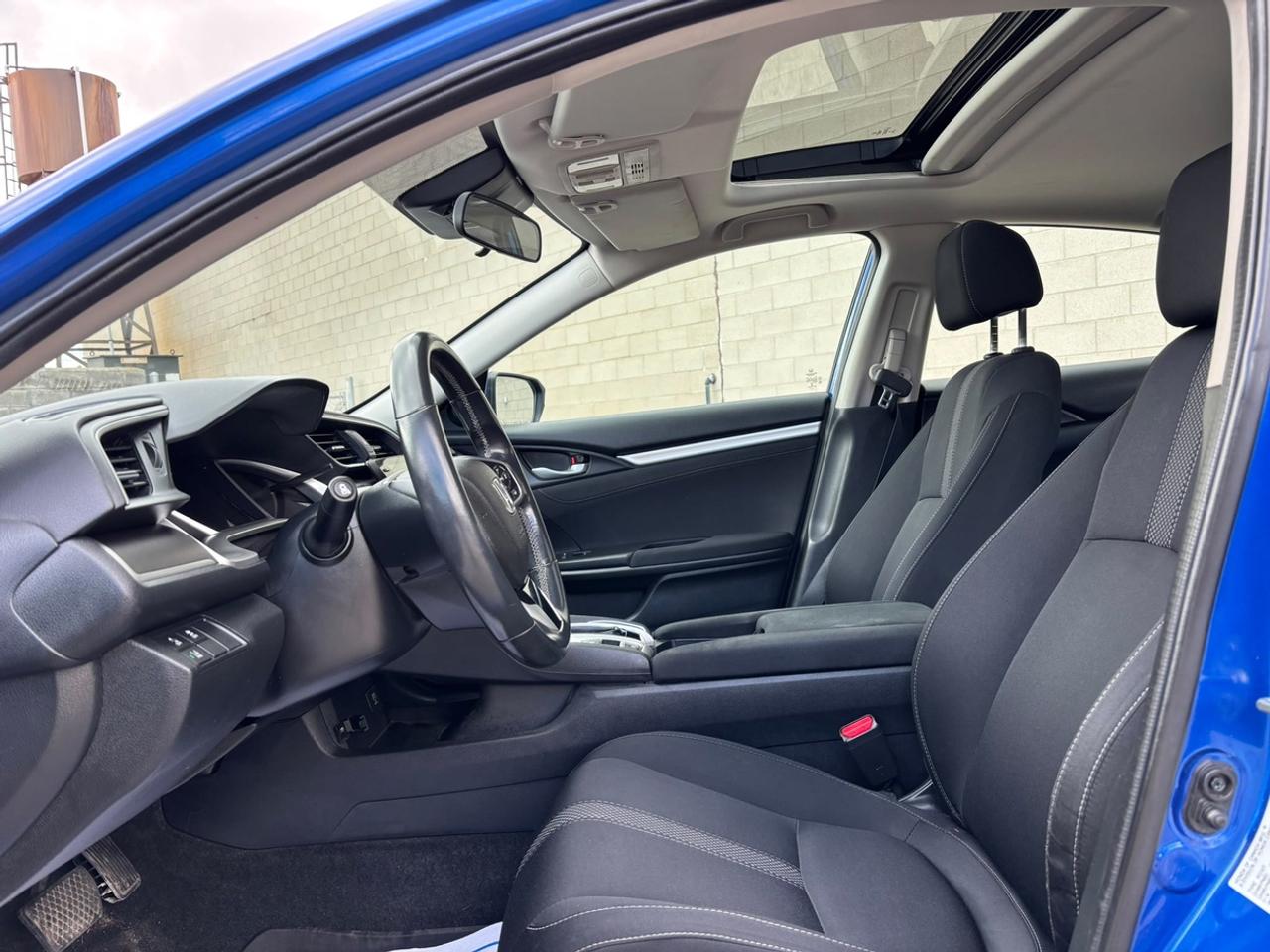 2020 Honda Civic EX Photo