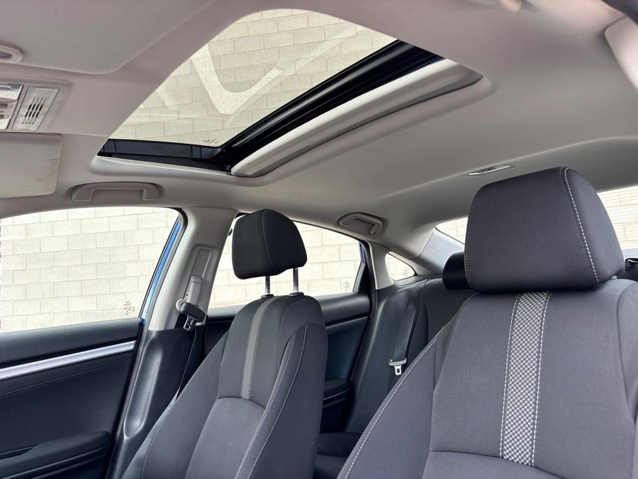 2020 Honda Civic EX Photo