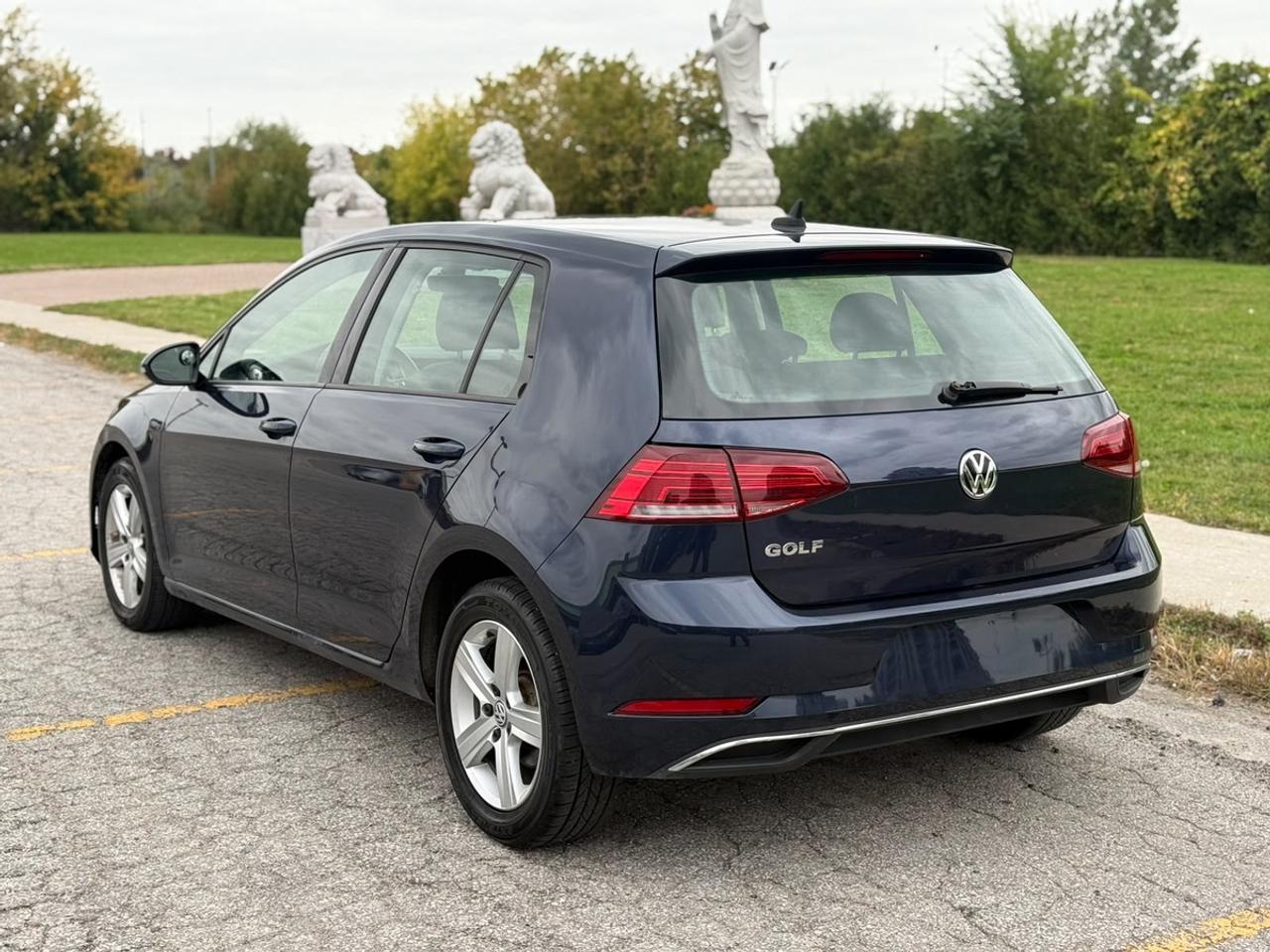 2019 Volkswagen Golf Highline Photo