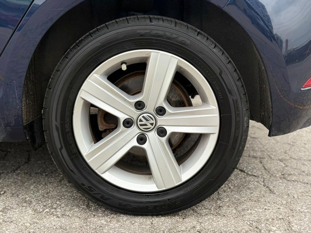 2019 Volkswagen Golf Highline Photo
