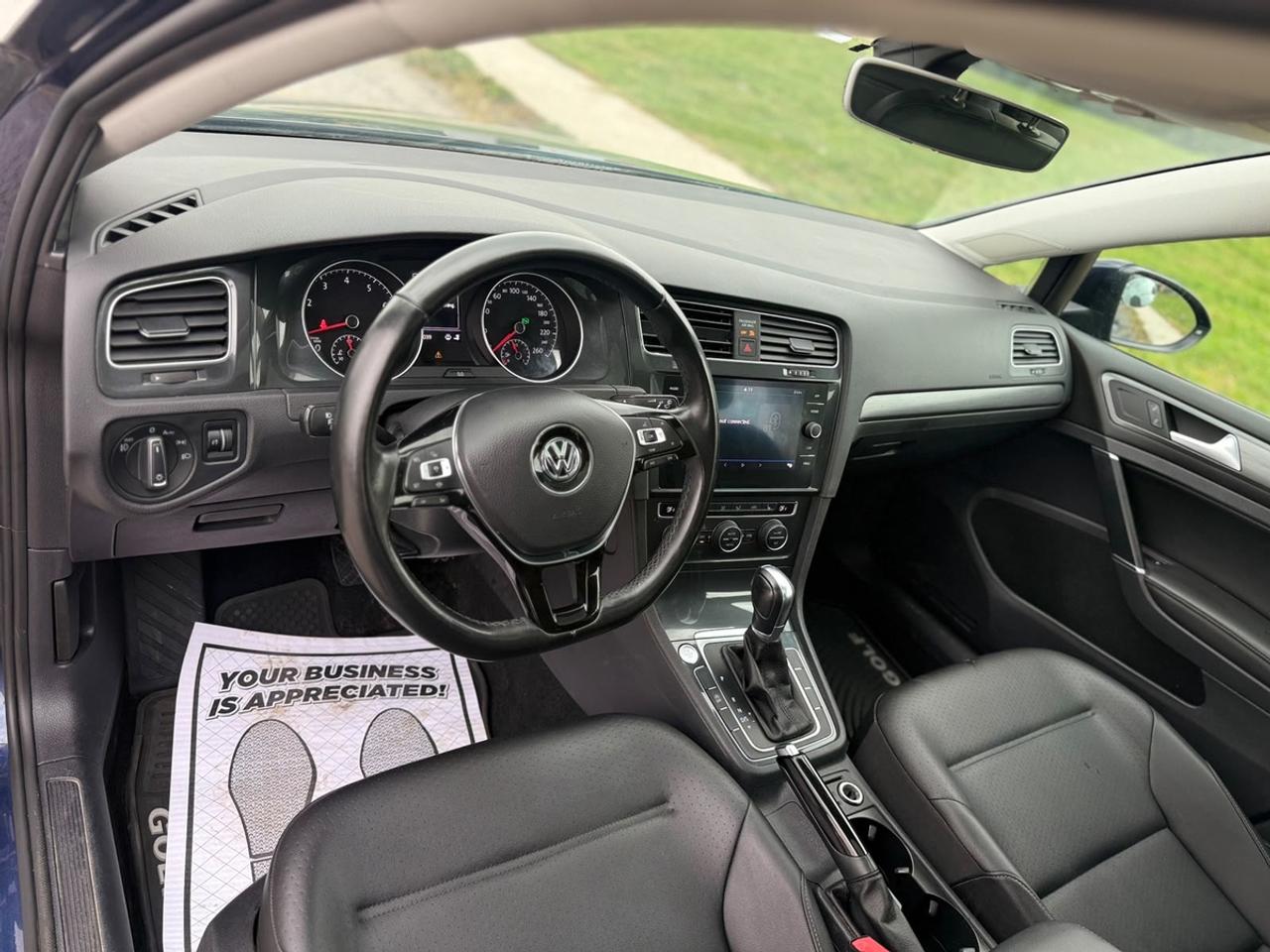 2019 Volkswagen Golf Highline Photo