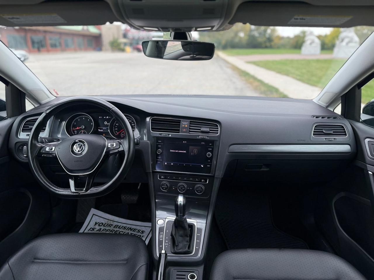 2019 Volkswagen Golf Highline Photo