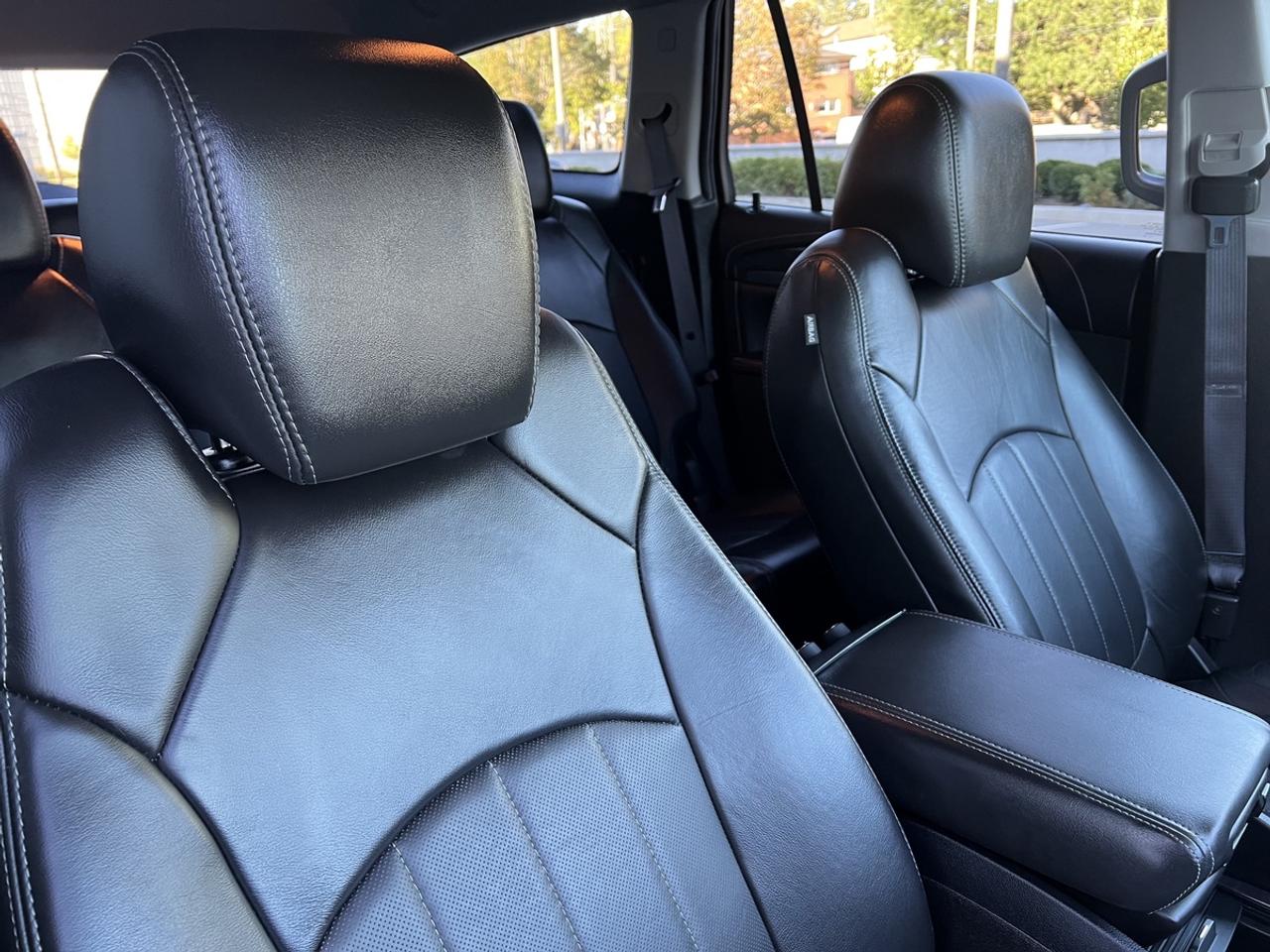 2015 Buick Enclave Leather Photo