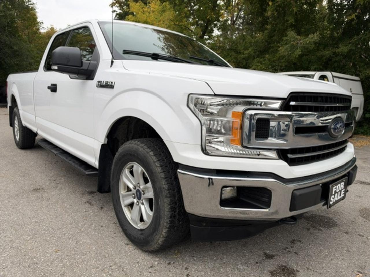 2018 Ford F-150 XLT 4WD 4DR SUPERCAB 8' LONG BOX Photo2