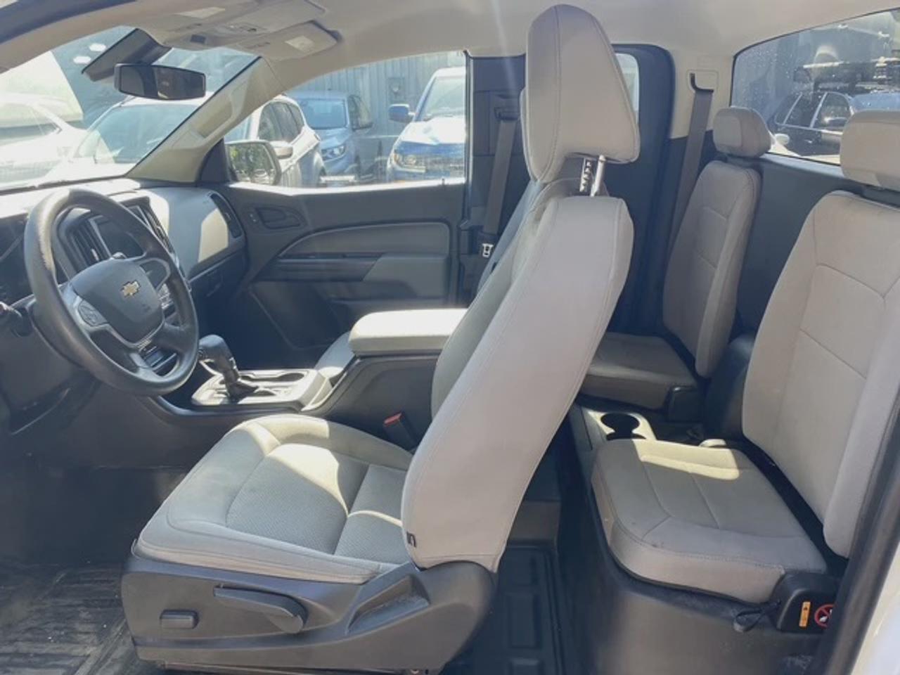 2020 Chevrolet Colorado 2WD WORK TRUCK EXT CAB Photo