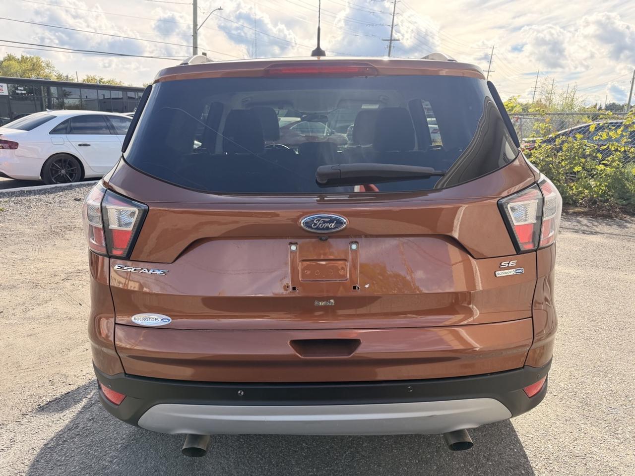 2017 Ford Escape SE Photo4
