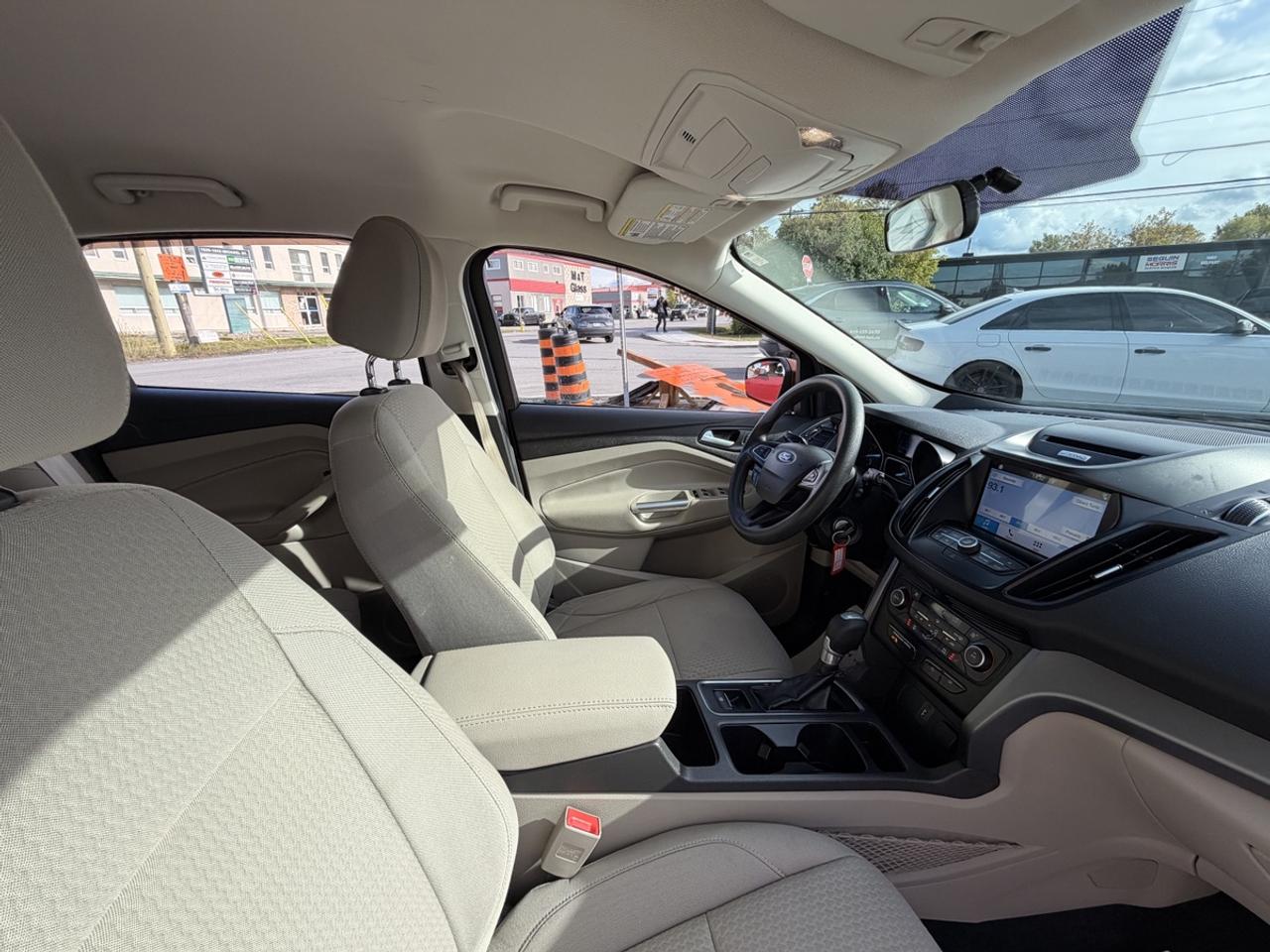 2017 Ford Escape SE Photo