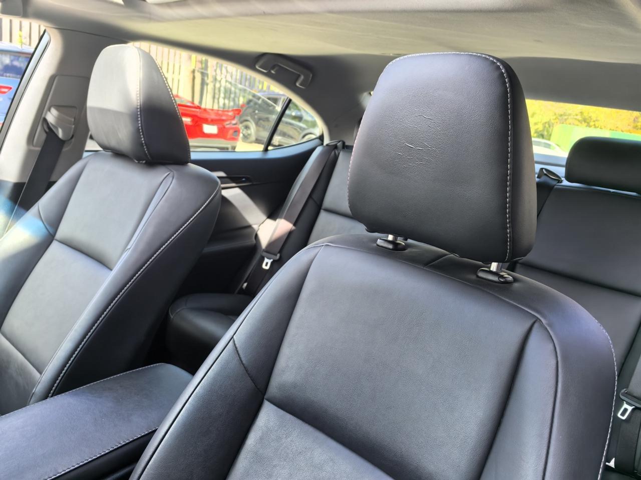 2013 Lexus ES 350 Photo