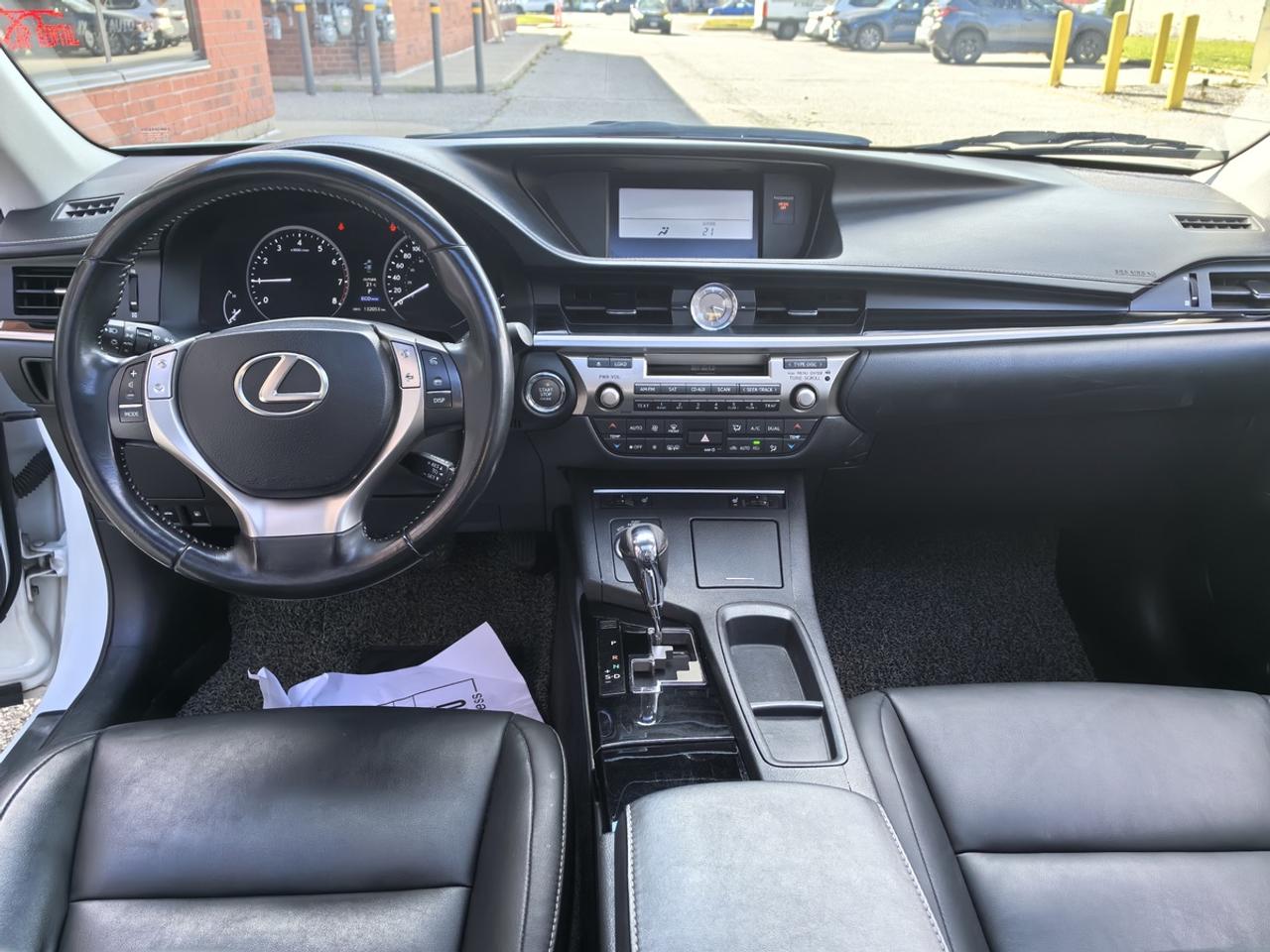 2013 Lexus ES 350 Photo
