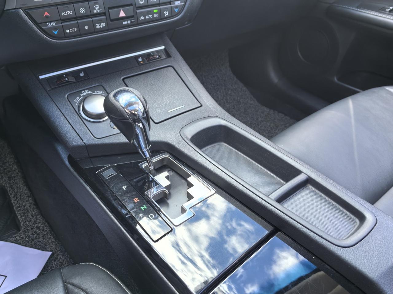 2013 Lexus ES 350 Photo