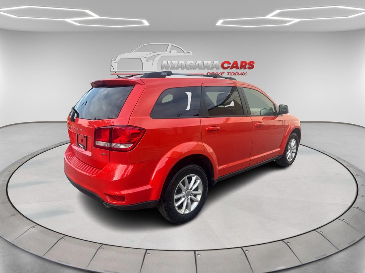 2017 Dodge Journey SXT Photo2