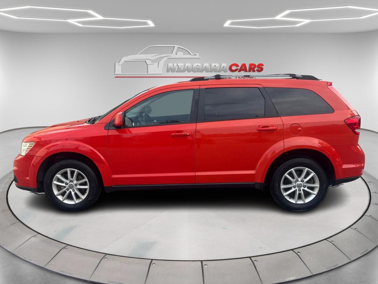 2017 Dodge Journey SXT Photo