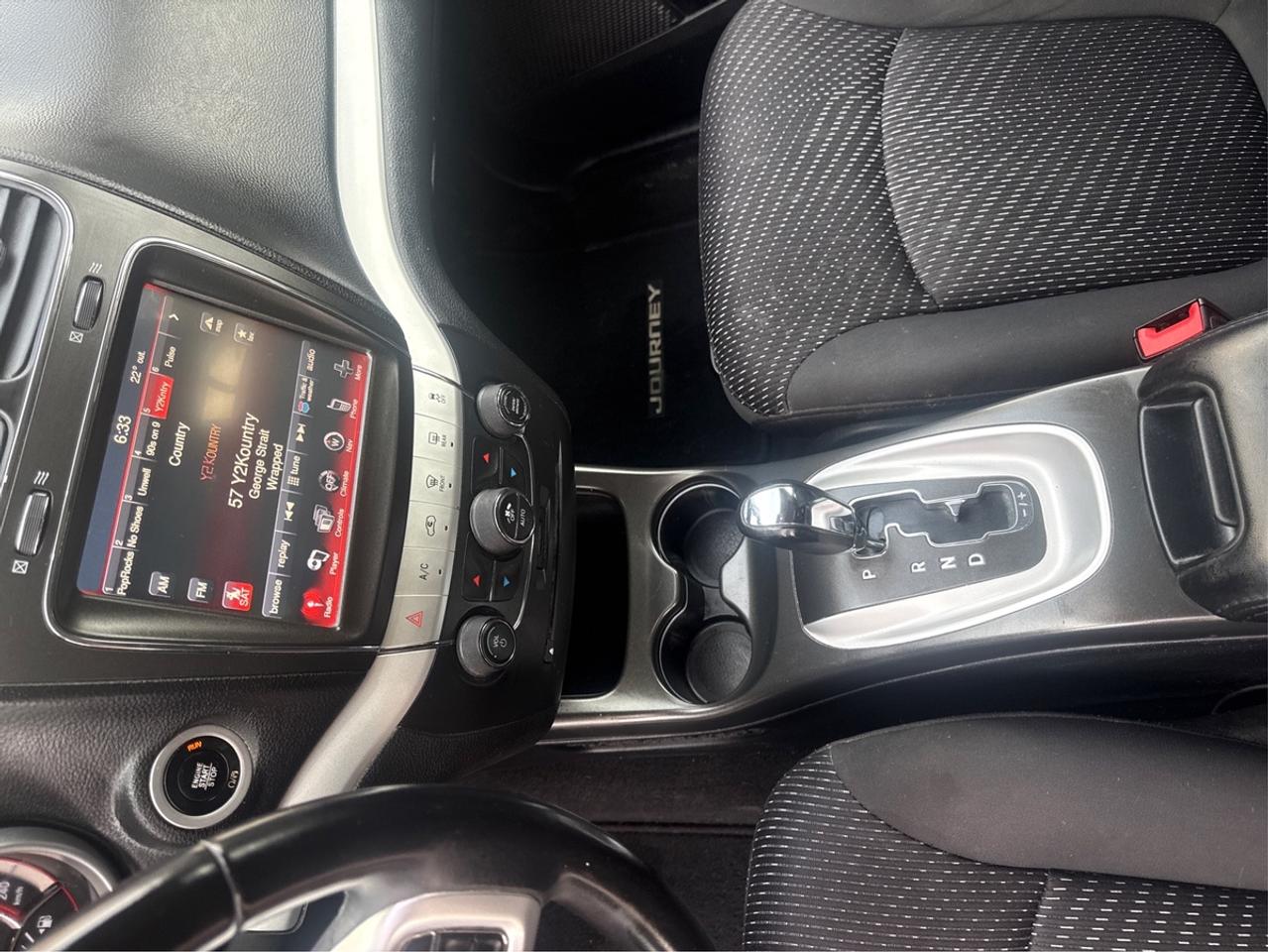 2017 Dodge Journey SXT Photo