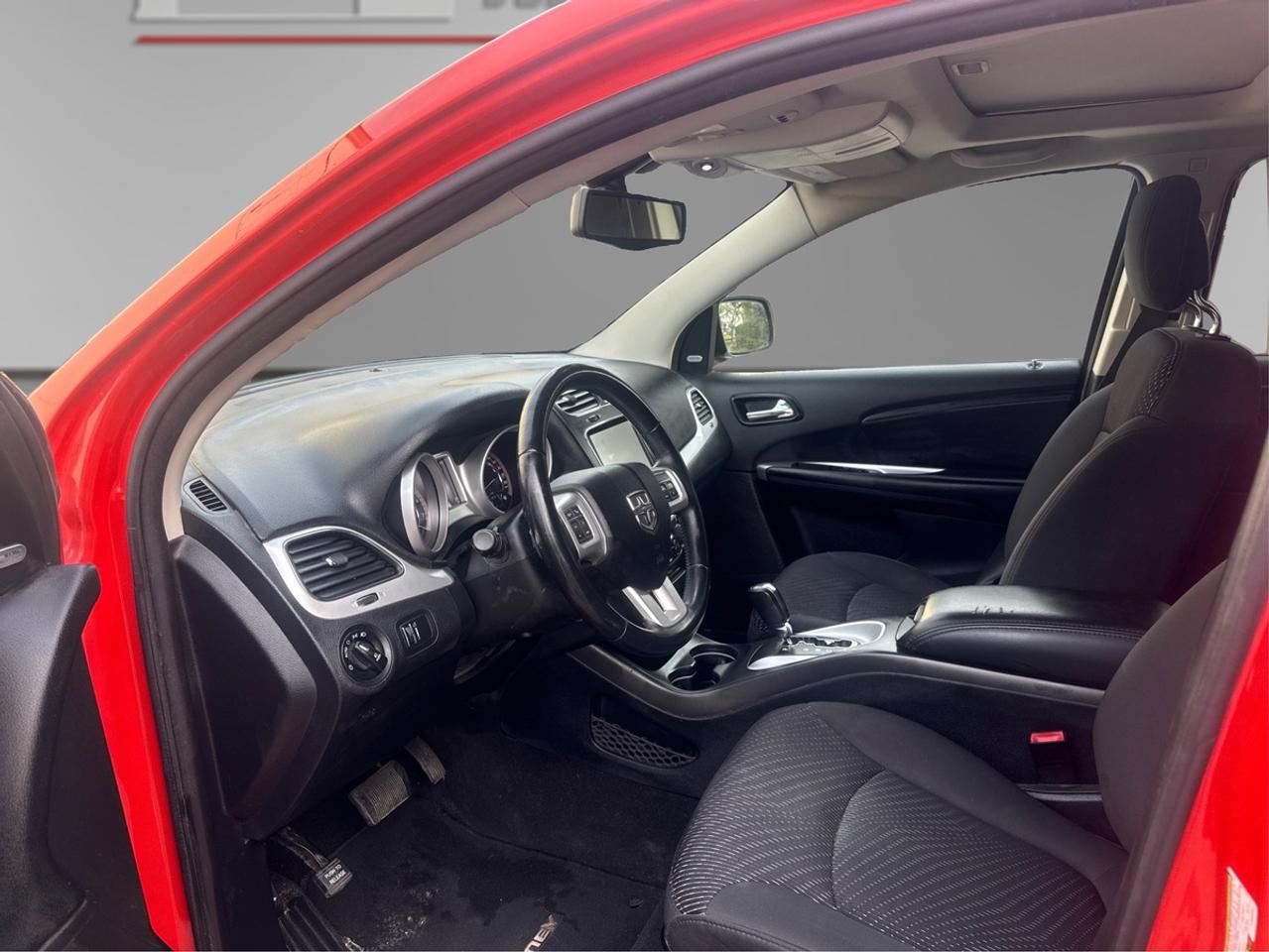 2017 Dodge Journey SXT Photo
