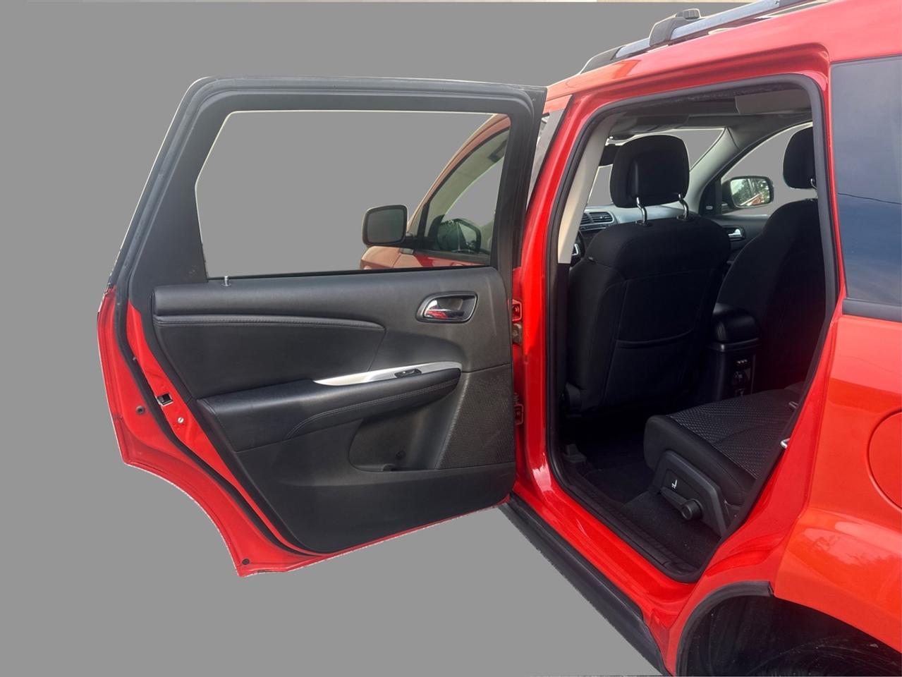 2017 Dodge Journey SXT Photo