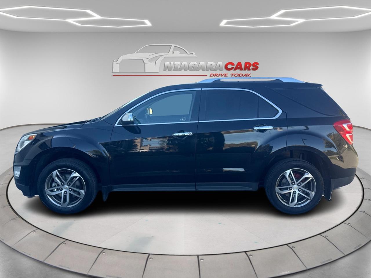 2017 Chevrolet Equinox Premier Photo4