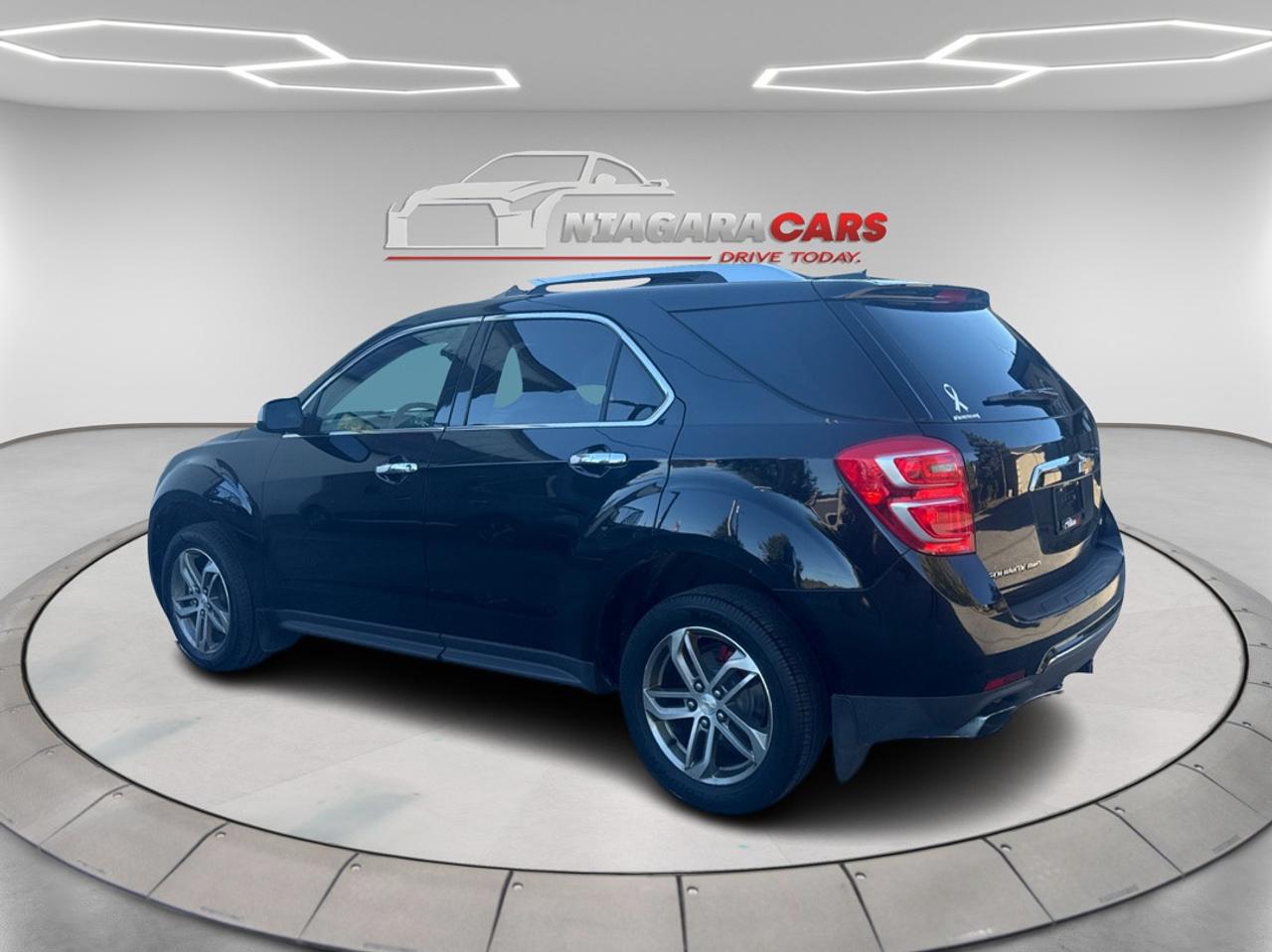 2017 Chevrolet Equinox Premier Photo3