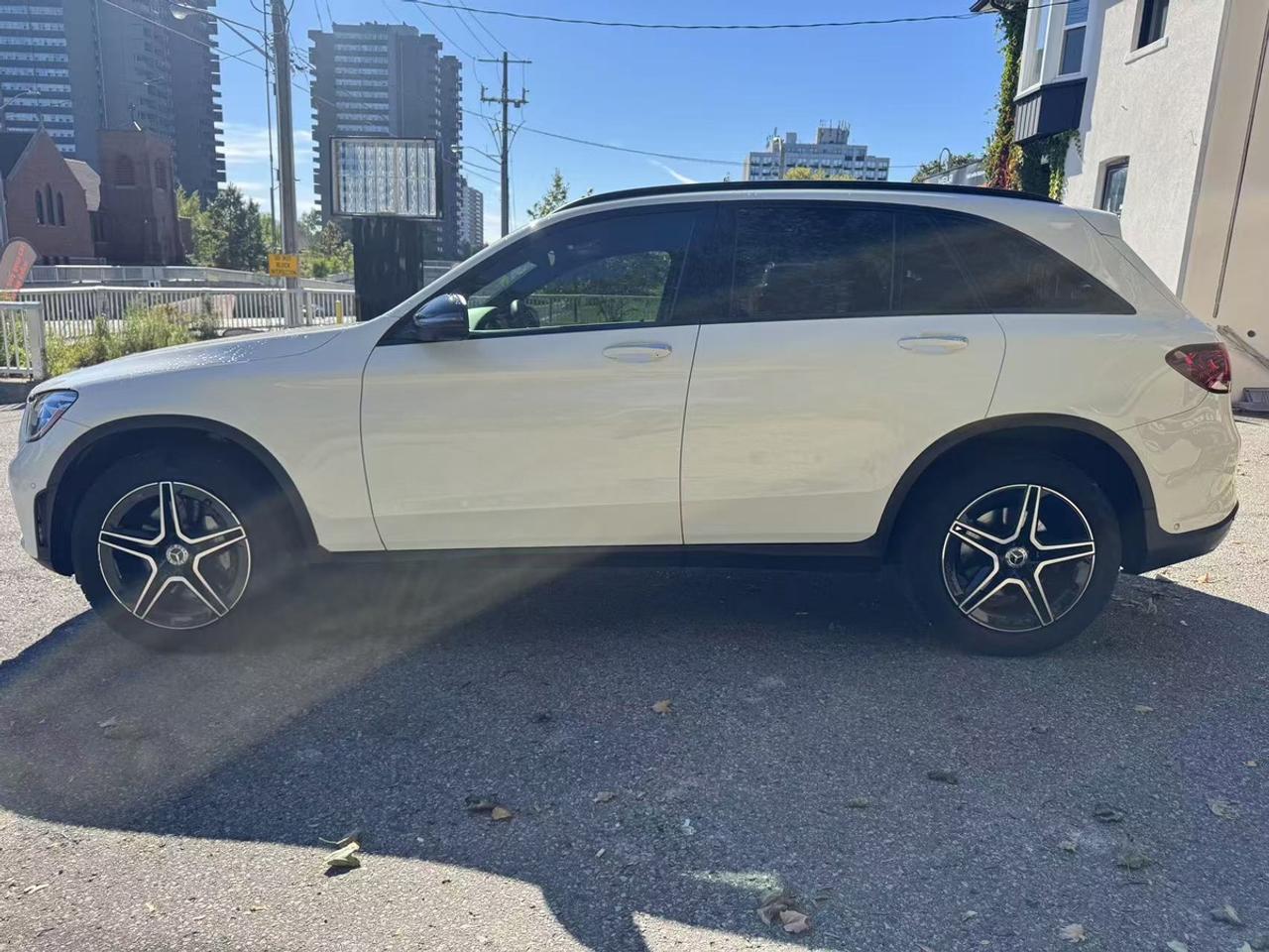 2020 Mercedes-Benz GLC 300 Photo5