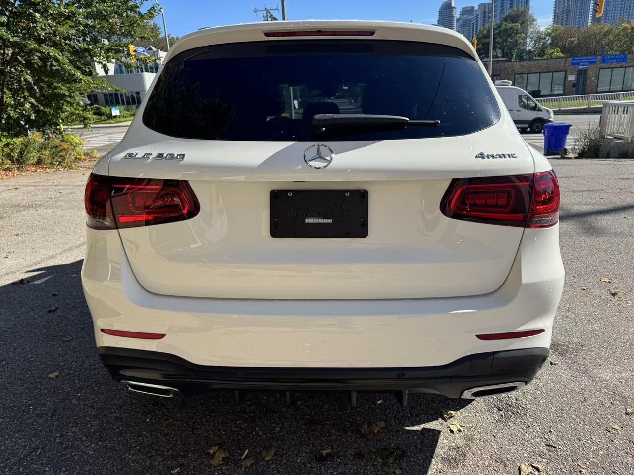2020 Mercedes-Benz GLC 300 Photo