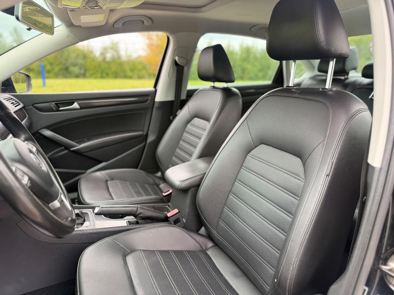 2014 Volkswagen Passat TDI Comfortline Photo