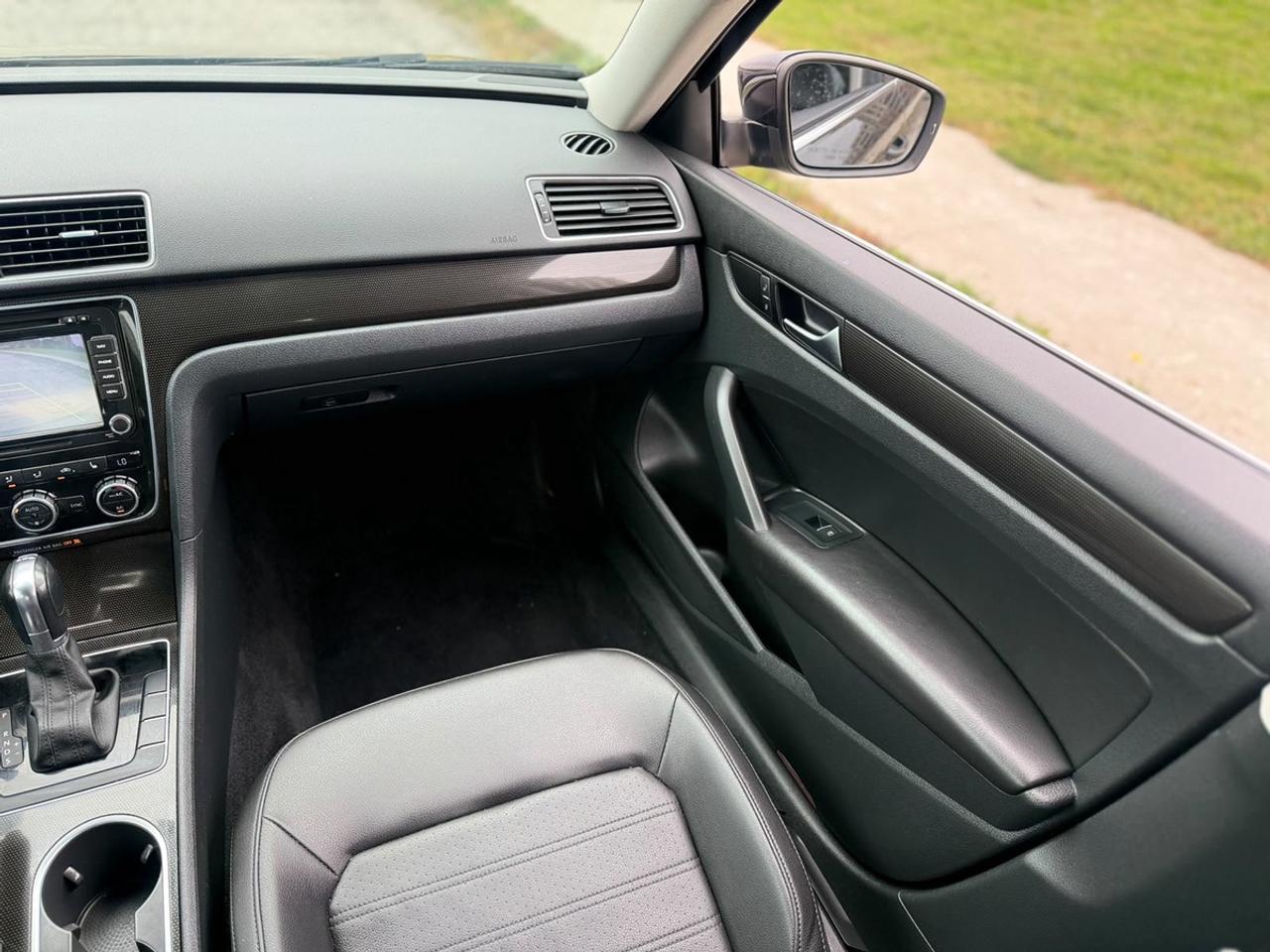 2014 Volkswagen Passat TDI Comfortline Photo