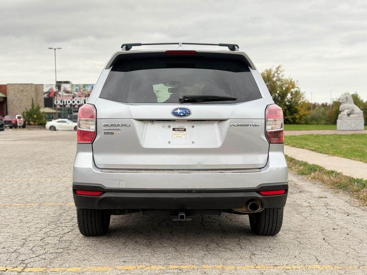 2016 Subaru Forester TOURING Photo