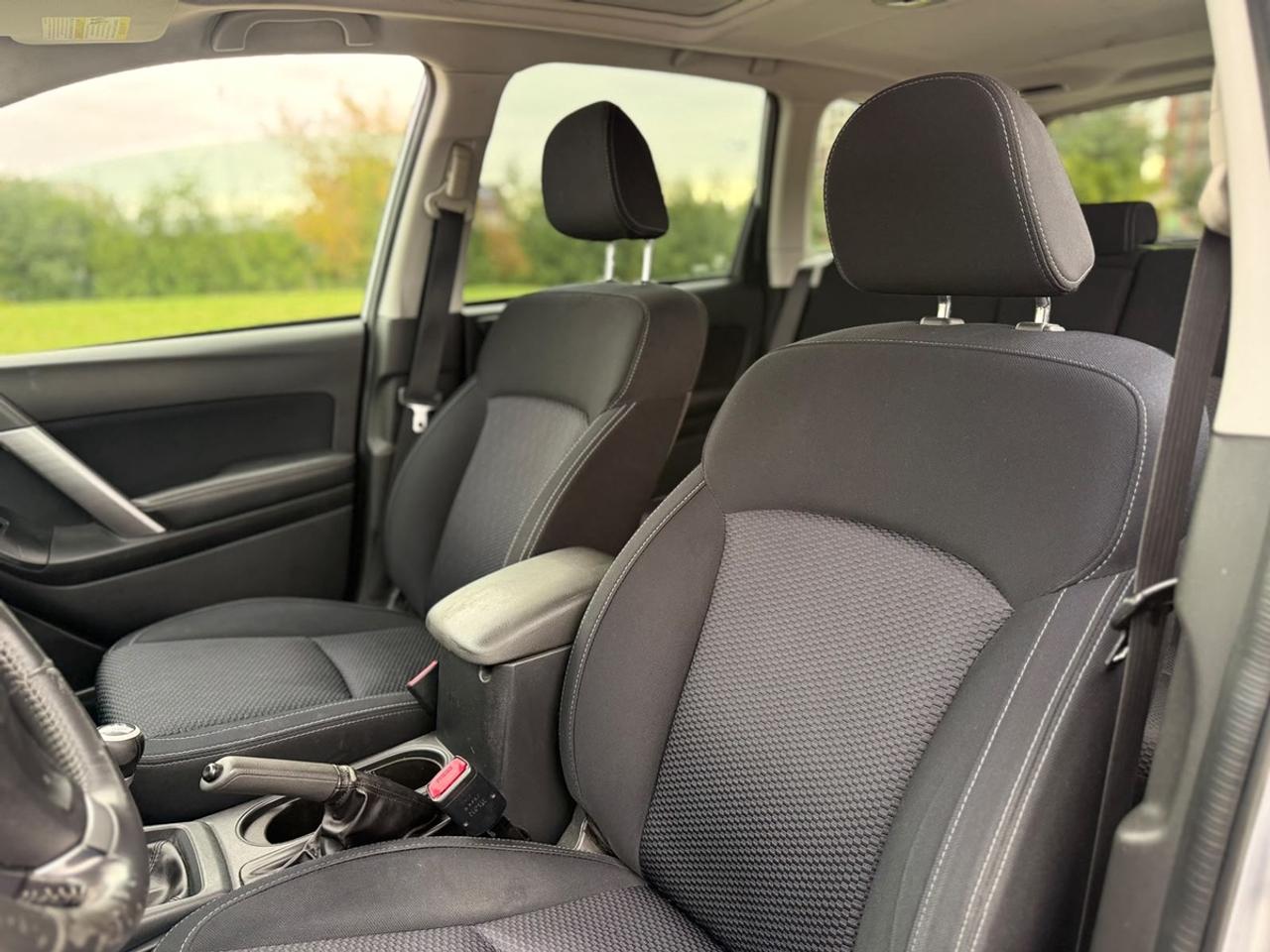 2016 Subaru Forester TOURING Photo