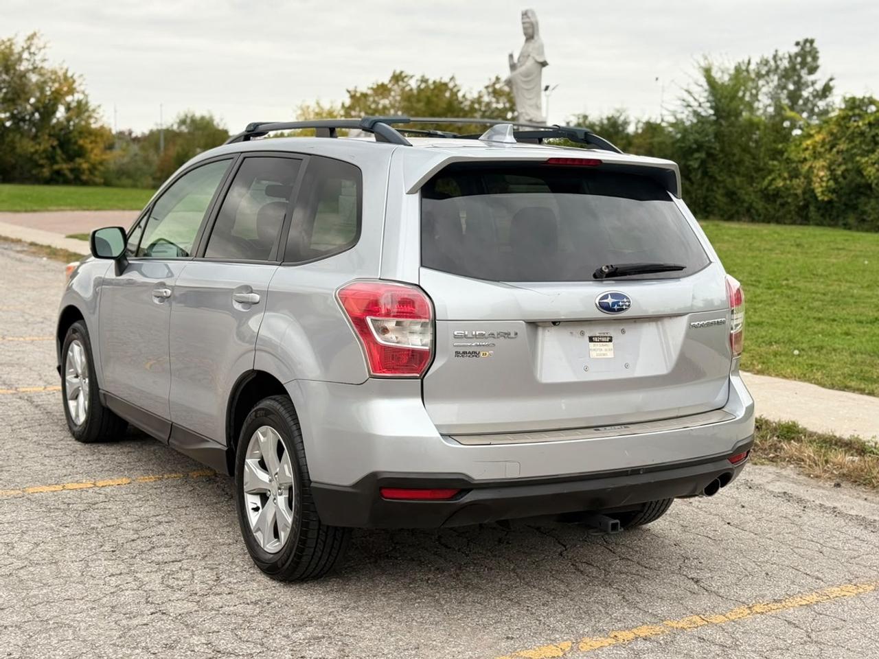 2016 Subaru Forester TOURING Photo