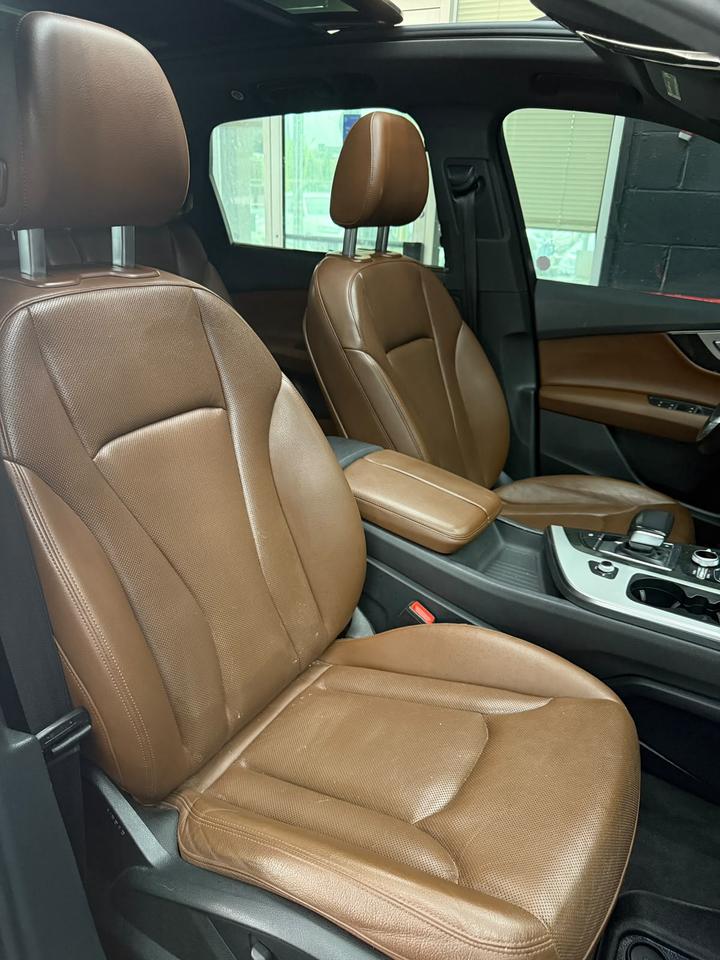 2017 Audi Q7 Premium Plus Photo