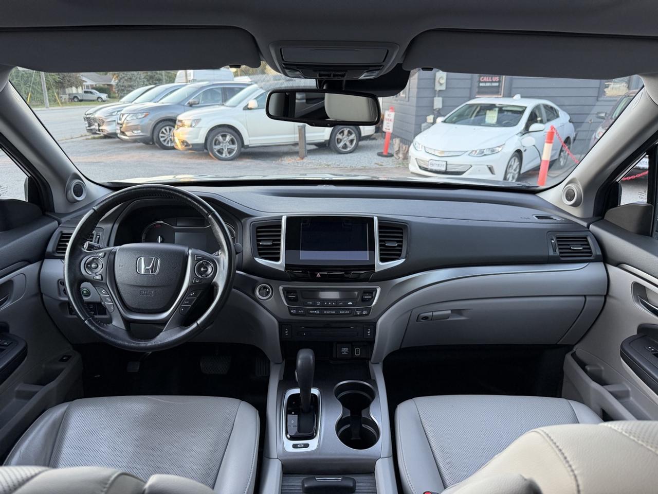 2019 Honda Ridgeline RTL Loaded Photo