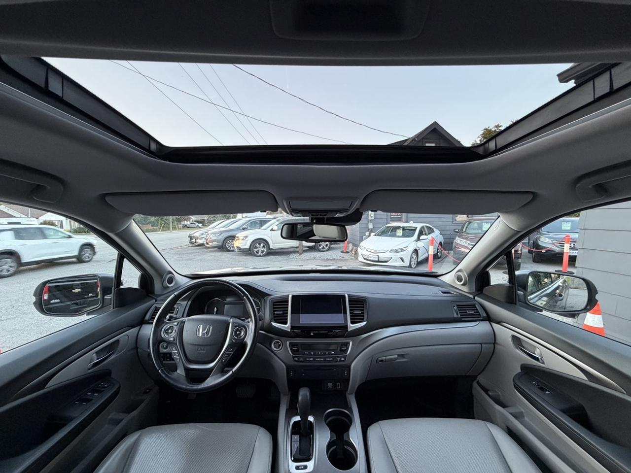 2019 Honda Ridgeline RTL Loaded Photo
