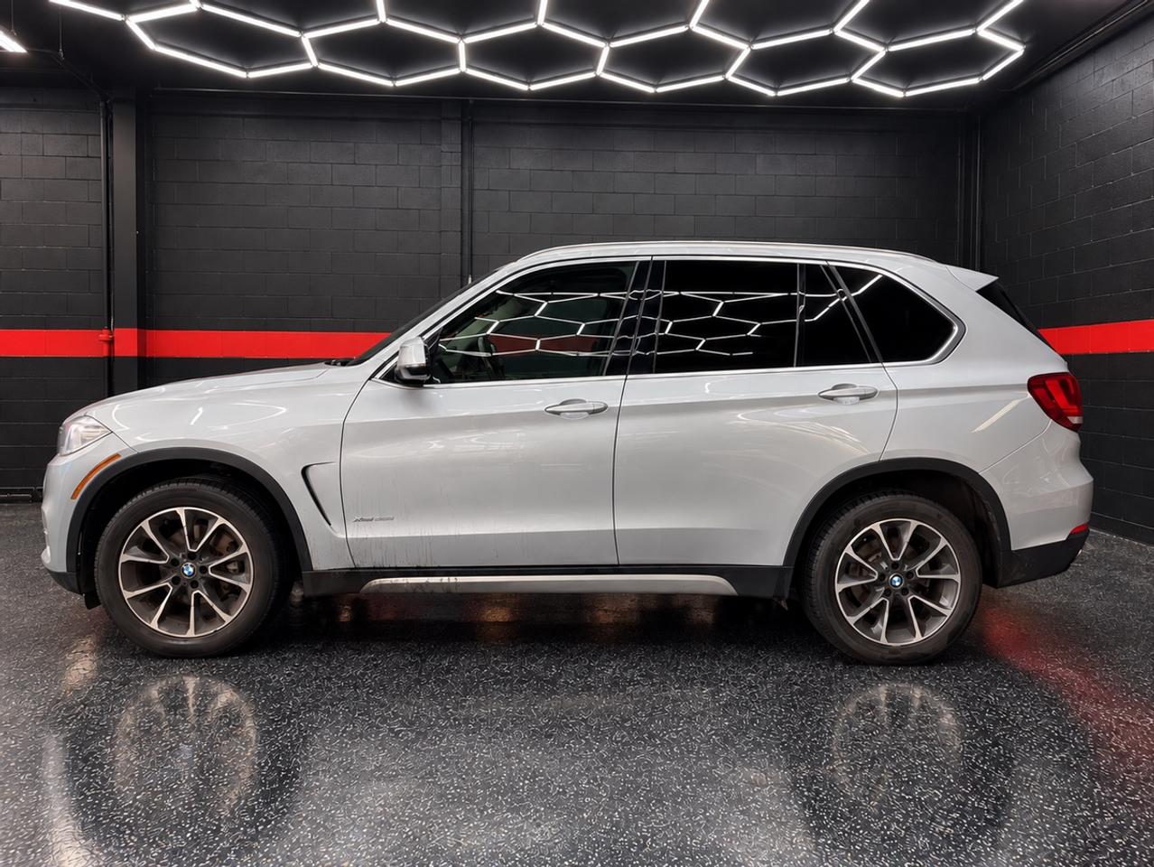 2017 BMW X5 xDrive35i Photo