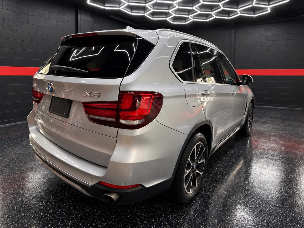 2017 BMW X5 xDrive35i Photo
