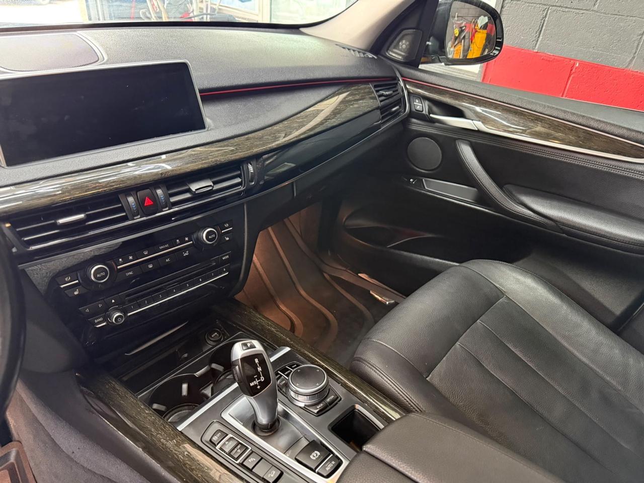 2017 BMW X5 xDrive35i Photo