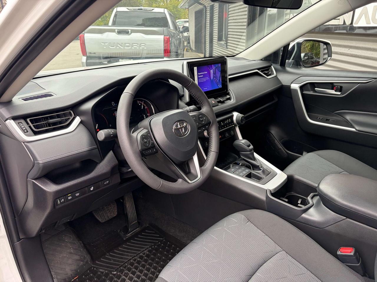 2025 Toyota RAV4 XLE AWD Moonroof One Owner Heated Seats & Steeri Photo