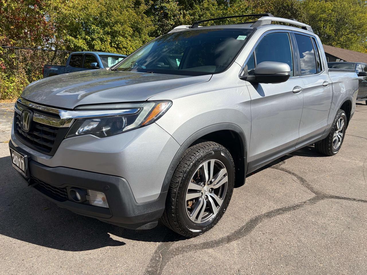 2017 Honda Ridgeline EX-L AWD Leather Moonroof Clean CARFAX Photo5