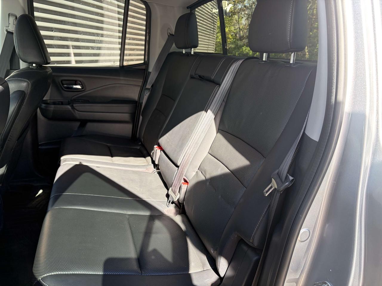 2017 Honda Ridgeline EX-L AWD Leather Moonroof Clean CARFAX Photo