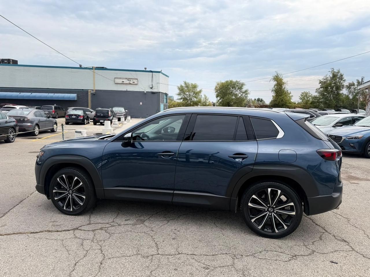 2024 Mazda CX-50 25 S Premium Photo