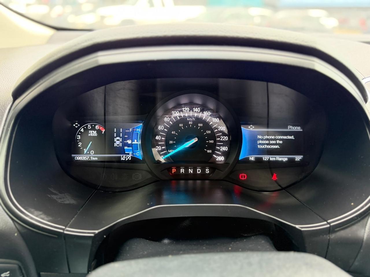2022 Ford Edge Titanium Photo
