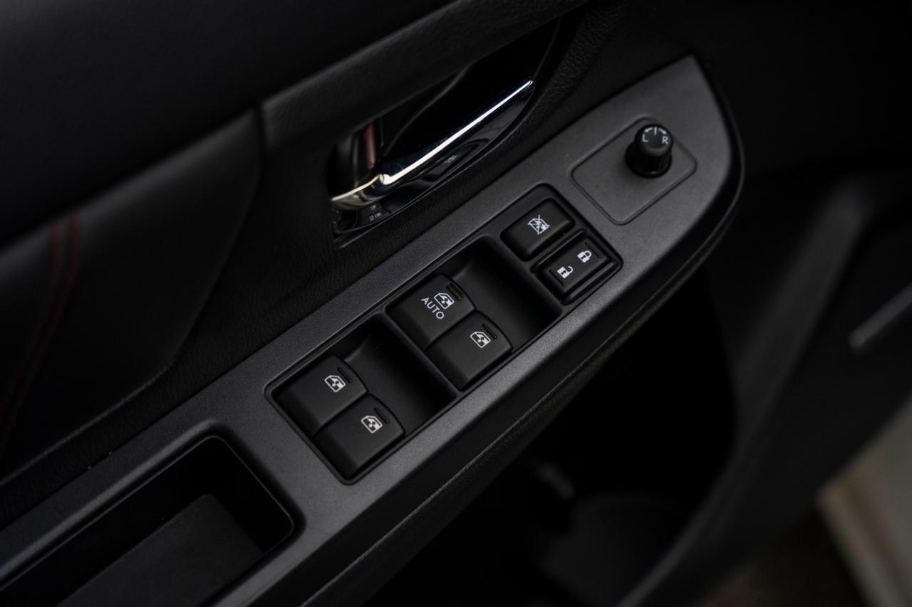 2015 Subaru WRX STI Limited Photo