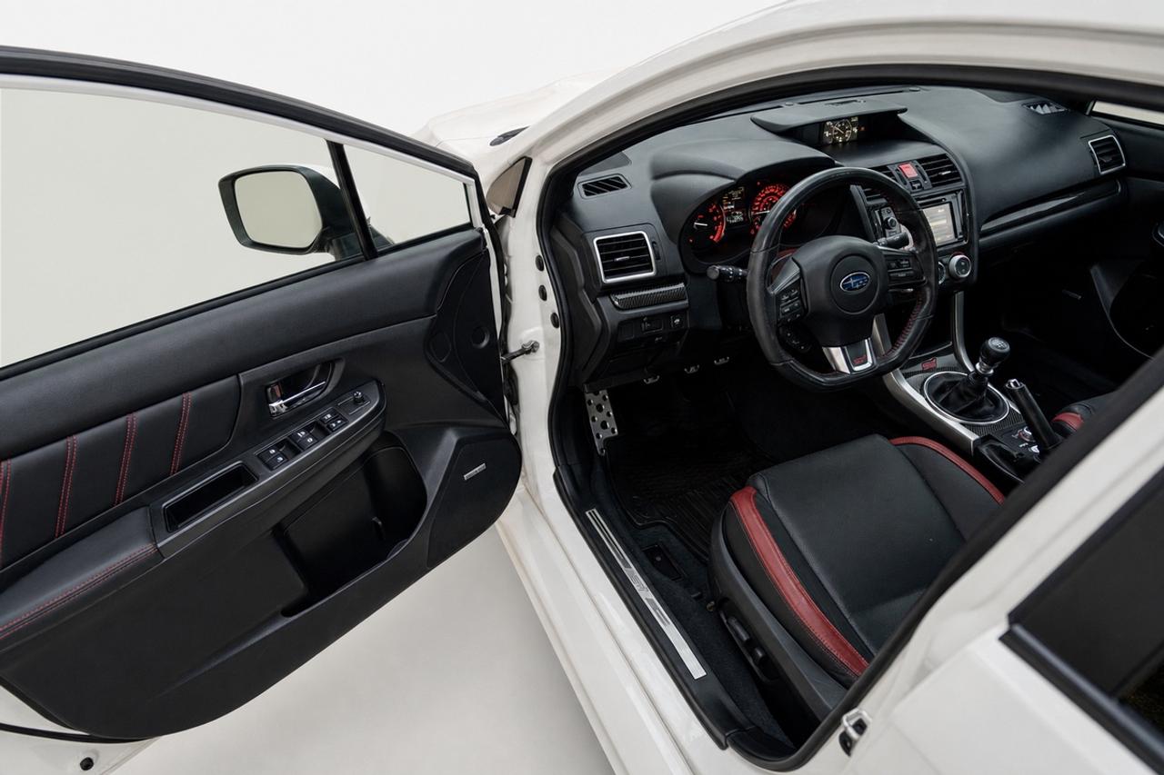 2015 Subaru WRX STI Limited Photo