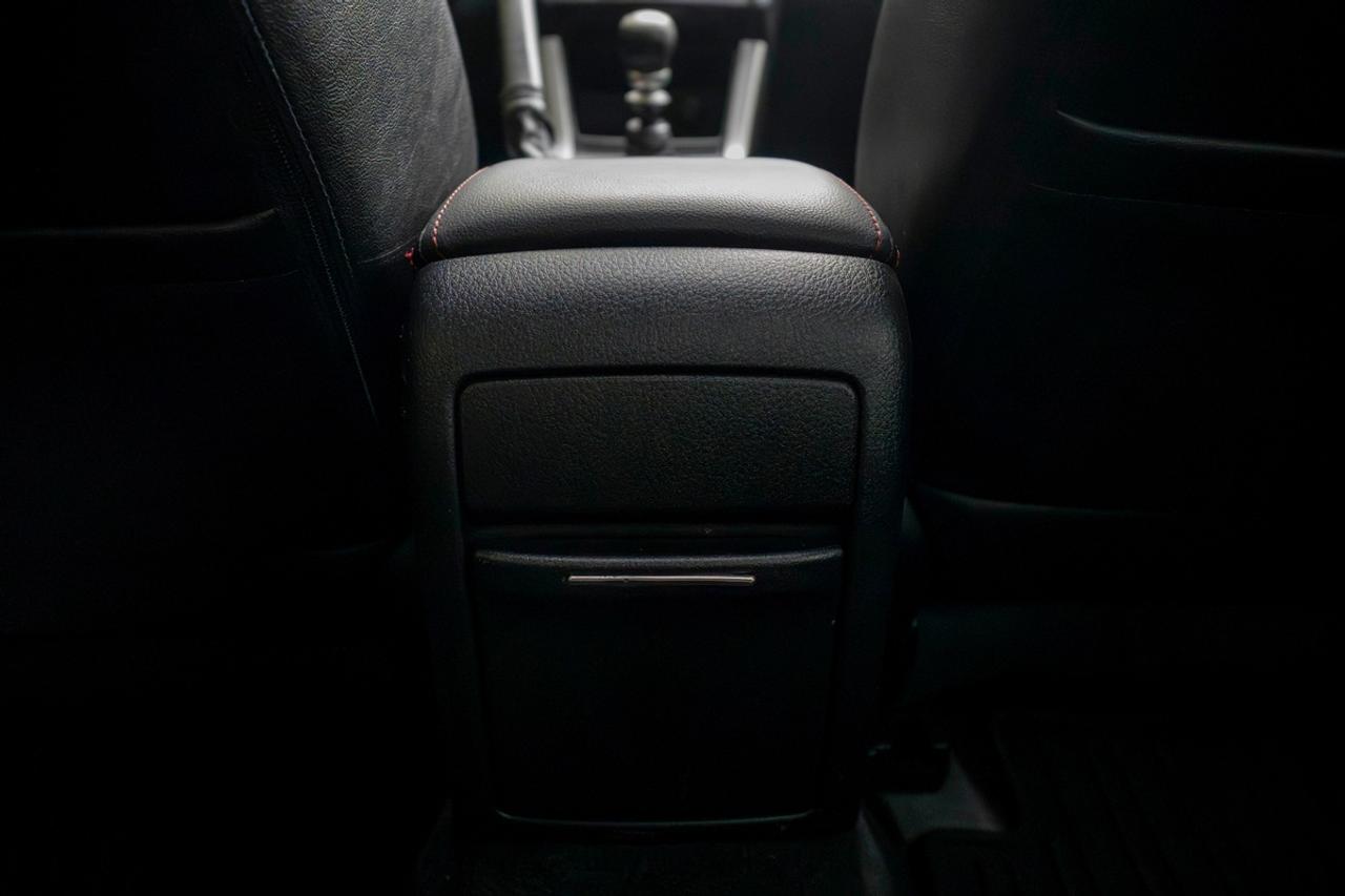 2015 Subaru WRX STI Limited Photo