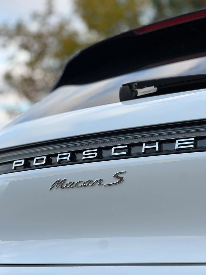 2019 Porsche Macan S | NO ACCIDENT | Panoramic Roof | Navigation Photo