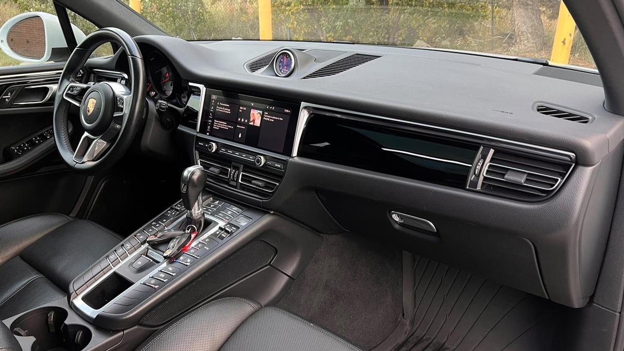 2019 Porsche Macan S | NO ACCIDENT | Panoramic Roof | Navigation Photo