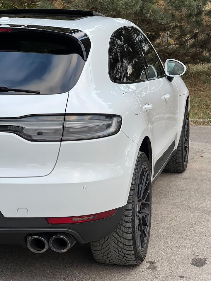2019 Porsche Macan S | NO ACCIDENT | Panoramic Roof | Navigation Photo