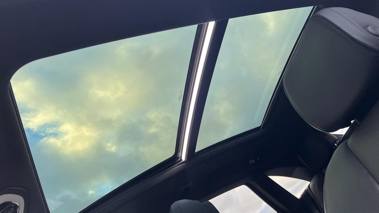 2019 Porsche Macan S | NO ACCIDENT | Panoramic Roof | Navigation Photo