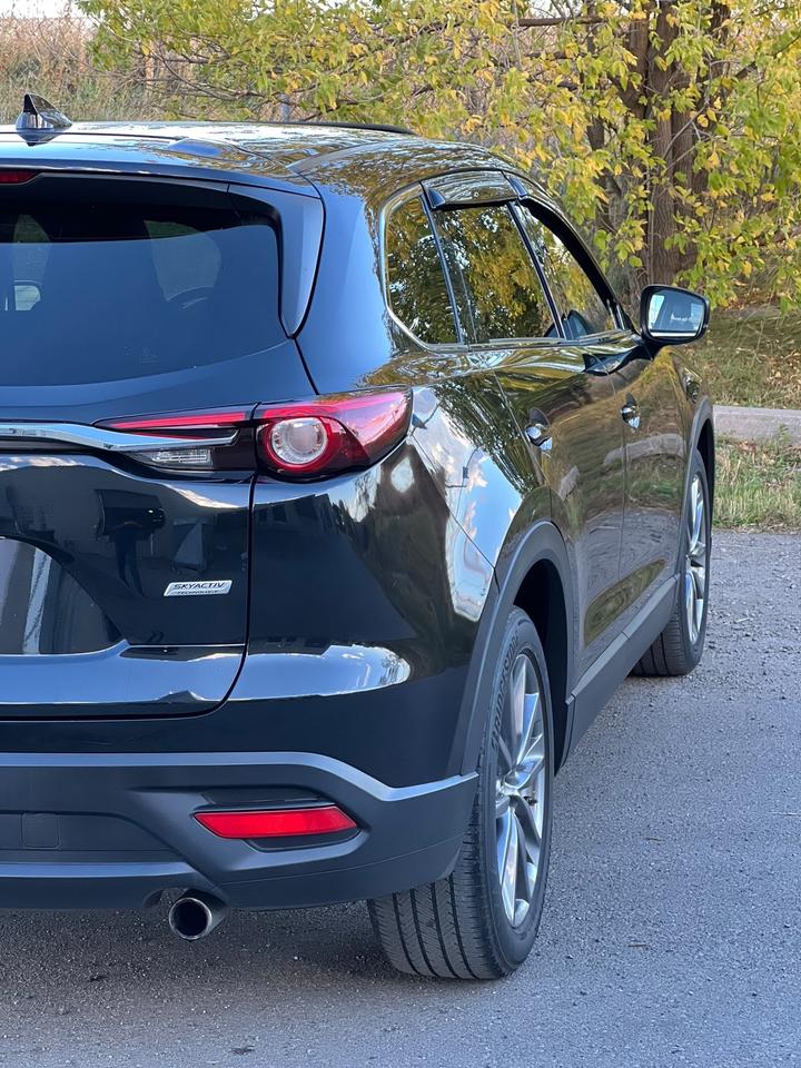 2019 Mazda CX-9 GS-L AWD | LEATHER | SUNROOF Photo