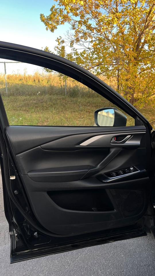 2019 Mazda CX-9 GS-L AWD | LEATHER | SUNROOF Photo