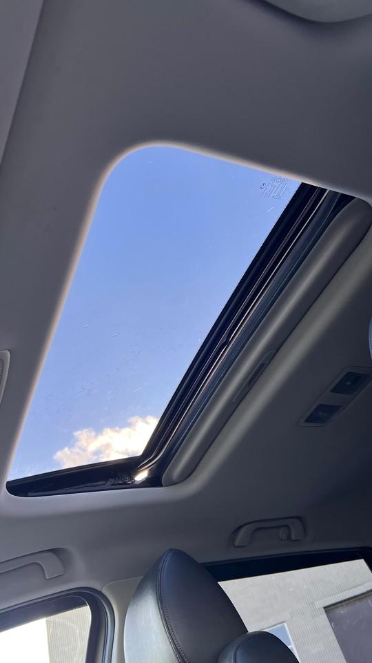 2019 Mazda CX-9 GS-L AWD | LEATHER | SUNROOF Photo